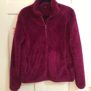 Uniqlo fuzzy jacket